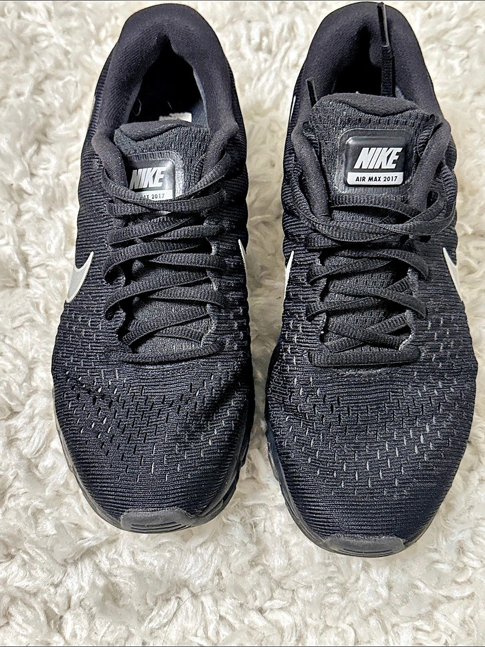 Nike Air Max 2017 Black US 7.5 Athletic Shoes